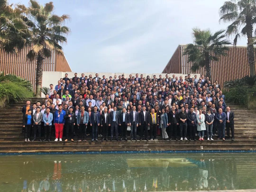 扬名广场:盟POS又怒刷存在感了,连科脉大BOSS都疯狂打call 扬名广场:盟POS又怒刷存在感了,连科脉大BOSS都疯狂打call