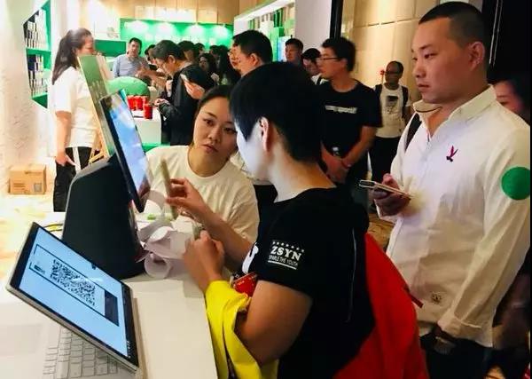 智慧经营新能力,微信支付携手享多多助力商家开启优惠券营销 智慧经营新能力,微信支付携手享多多助力商家开启优惠券营销