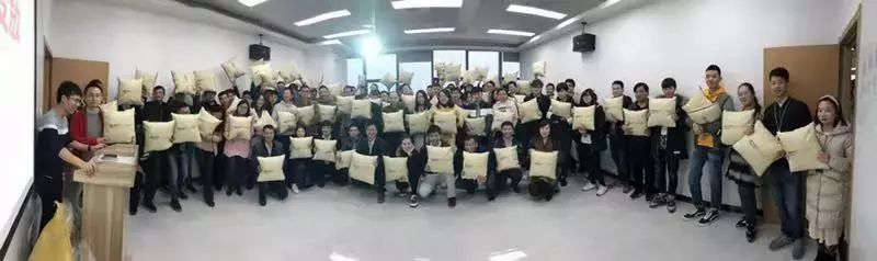 科脉大事件:武汉新研发基地正式启用 “慧猿CRM”又有新战绩 科脉大事件:武汉新研发基地正式启用 “慧猿CRM”又有新战绩