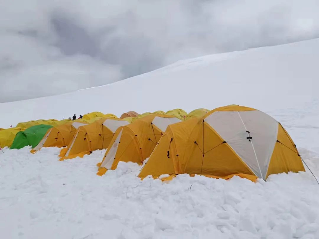 科脉股东经销商王强攀登7509米慕士塔格雪山